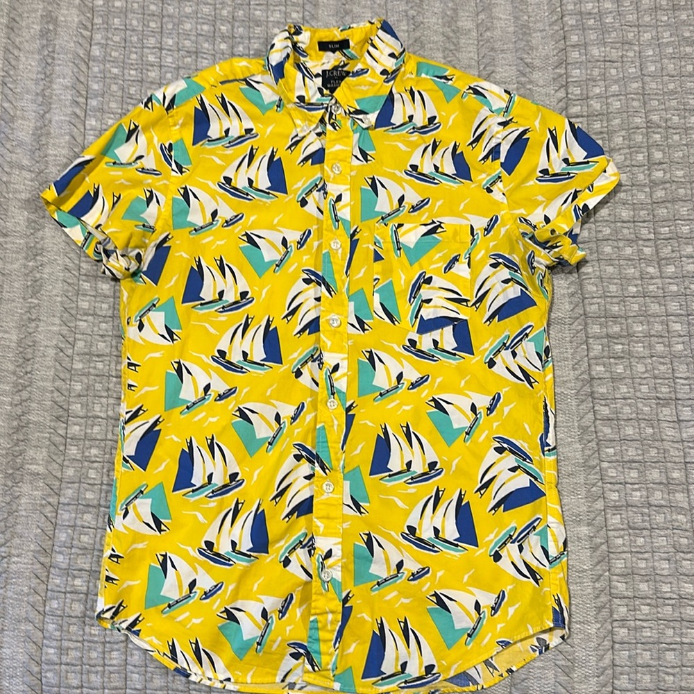 J Crew Short Sleeve Button Down Sailboat Print